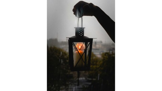 7 Best Emergency Lights for a Power Outage 2025